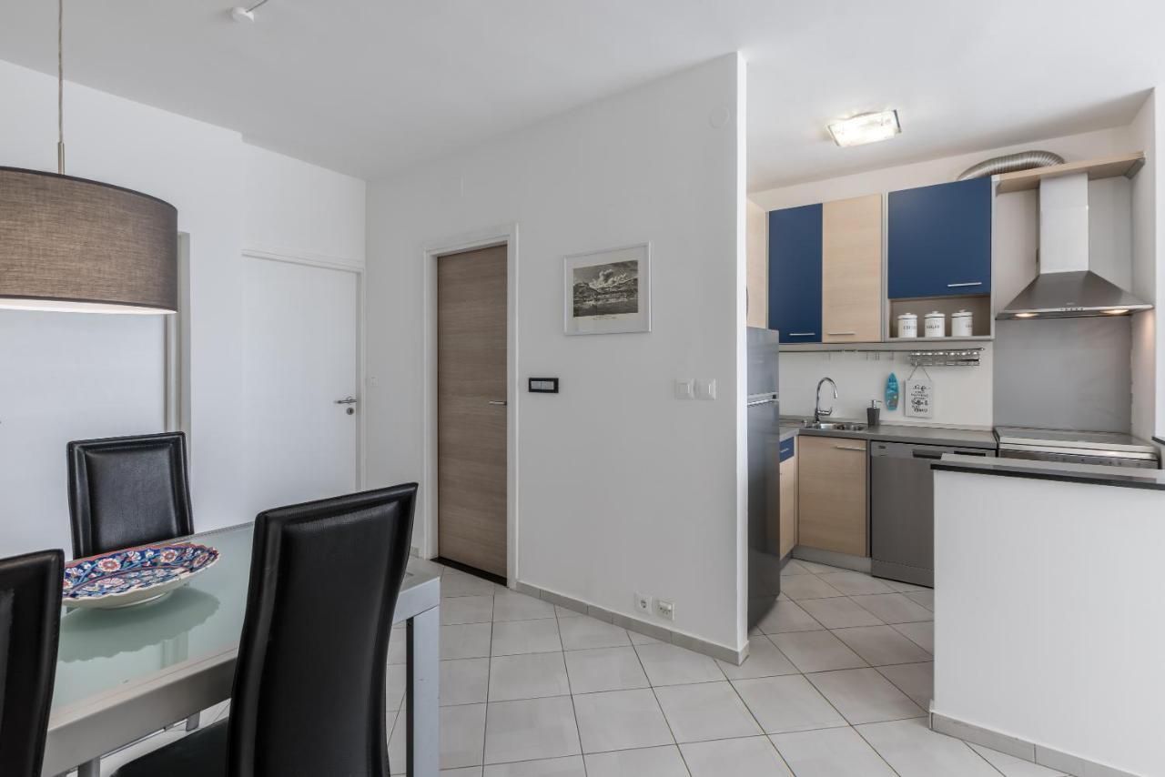 Sundowners Apartment, 52Qm, Double & Single Bed, 10 Min From Old Town Of Split Kültér fotó
