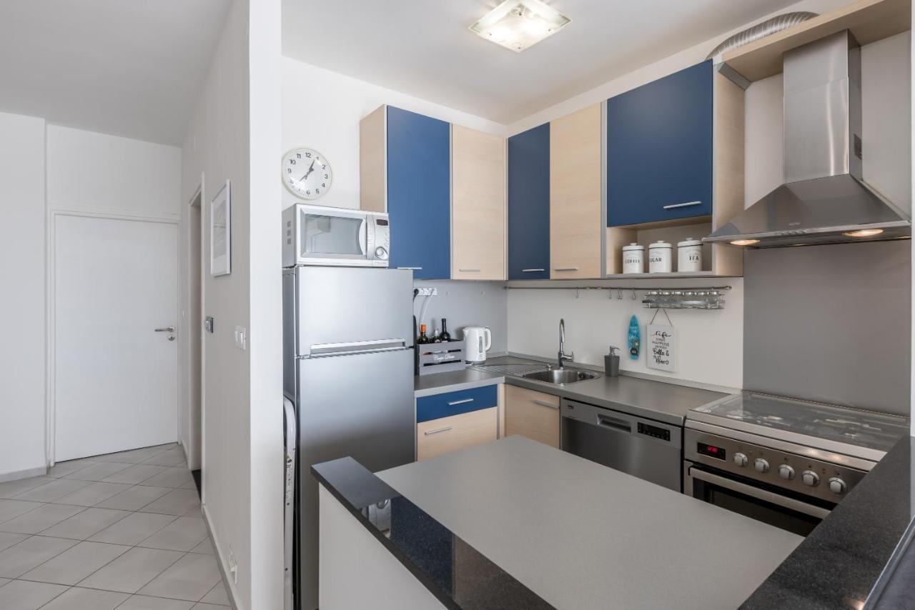 Sundowners Apartment, 52Qm, Double & Single Bed, 10 Min From Old Town Of Split Kültér fotó